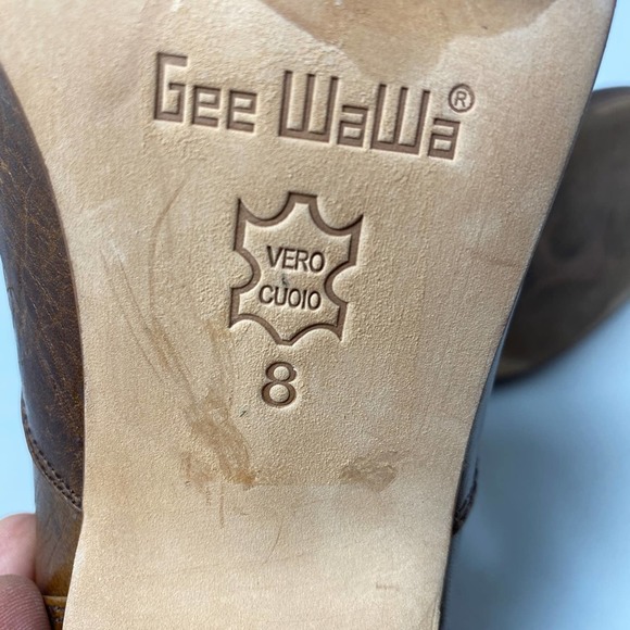 Anthropologie Gee Wawa Brown Retro style lace up ankle booties Sz 8 - Picture 6 of 7